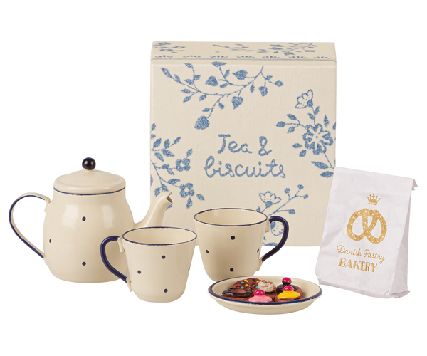 Tea and Biscuits for two - french.us