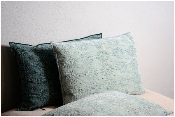 Cushion Stone Washed Jacquard Kilim Aqua 20x20 - french.us 3