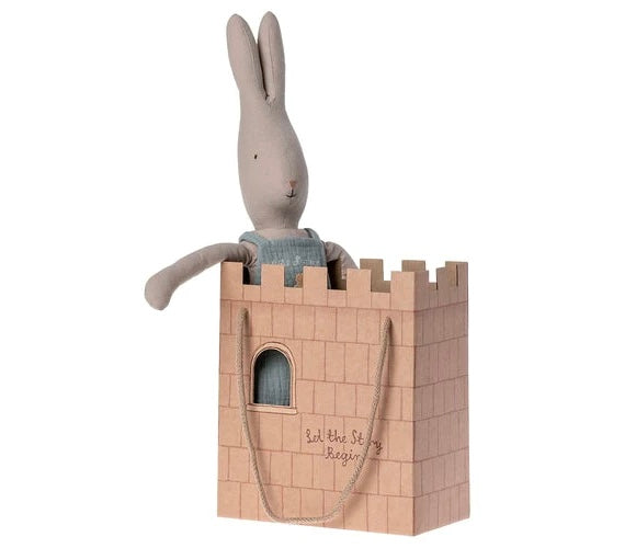 Paper Bag, Castle : Let the story begin - french.us