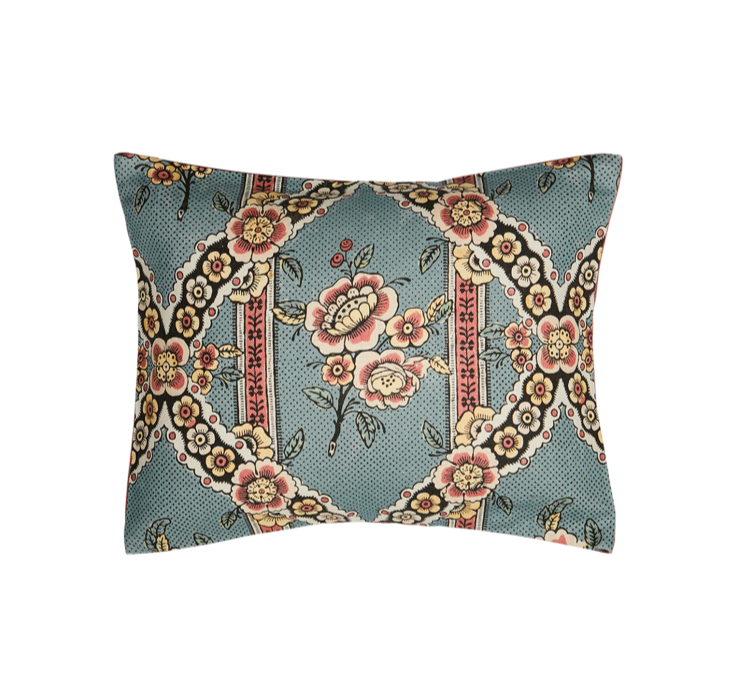 Cushion - Guirlandes de Fleurs 1A - French inc