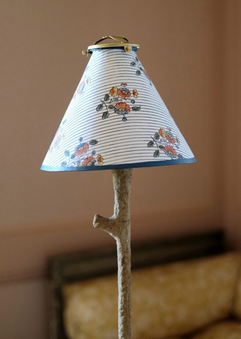 CLIP-ON LAMPSHADE "BOUTONNIÈRE" 74A - french.us