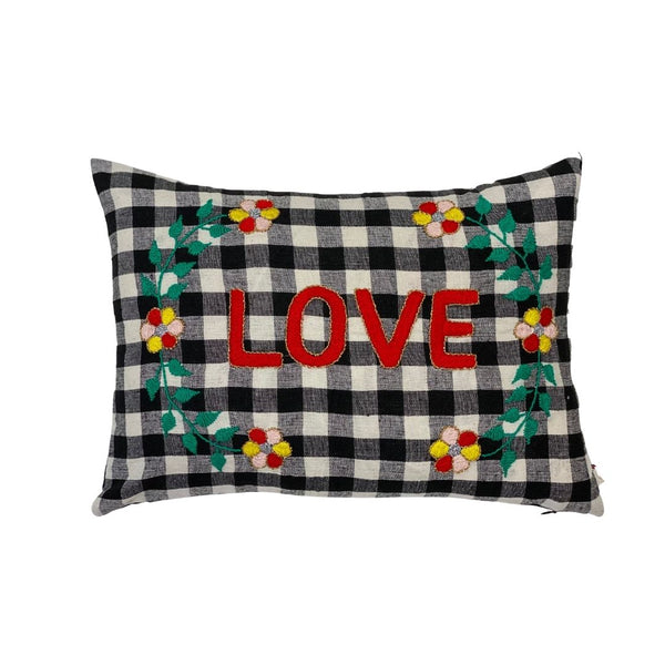 Pillowcase “Love” Black/white checkered